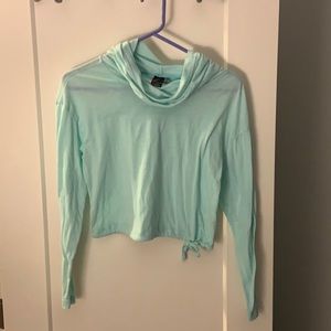 Zella Light weight crop sweatshirt